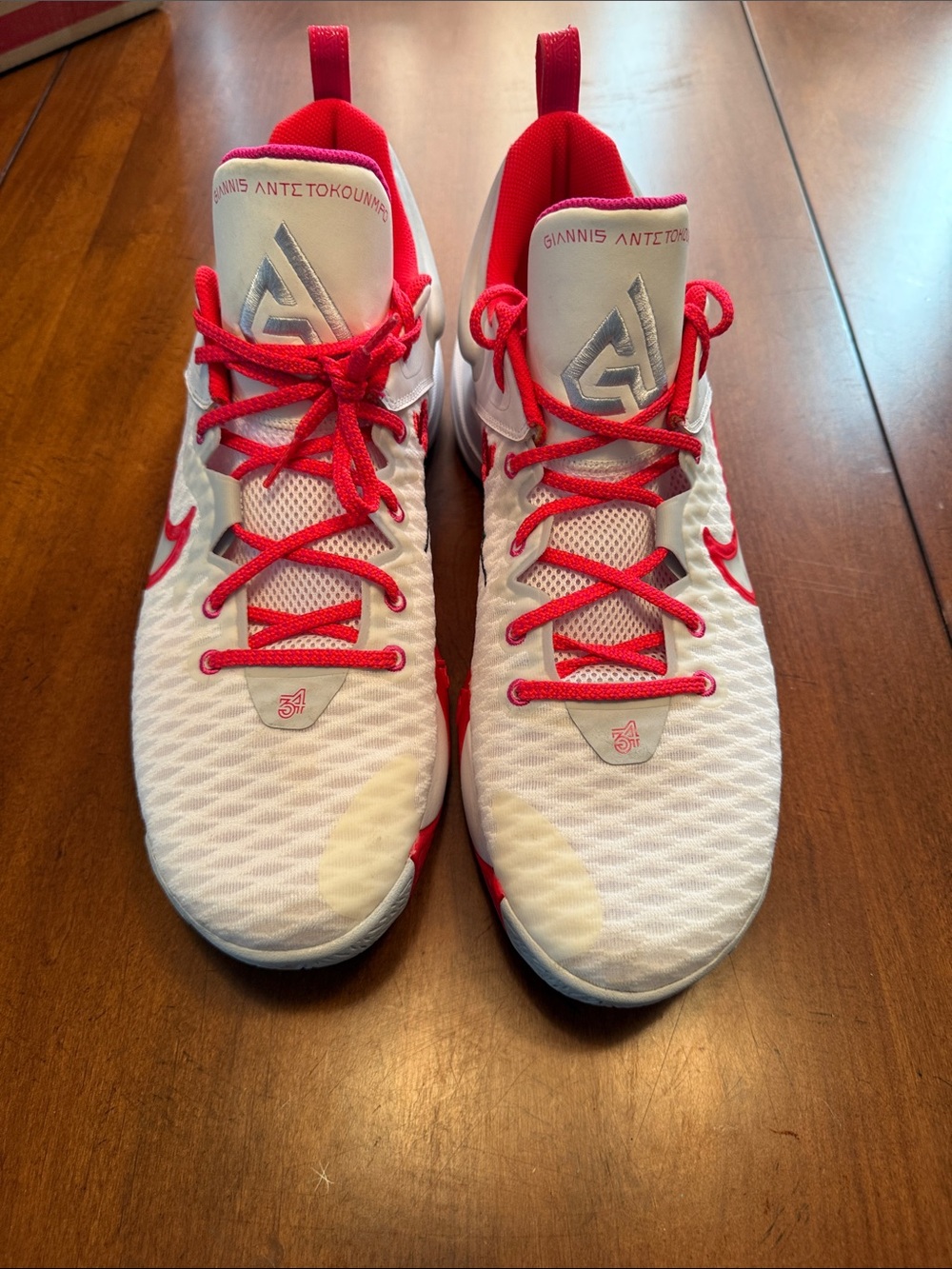 Nike New Giannis Antetokounmpo White and Siren Red Immortality Sz 15 CZ 4099-101